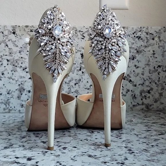 Badgley Mischka Bridal heels - Picture 8 of 12